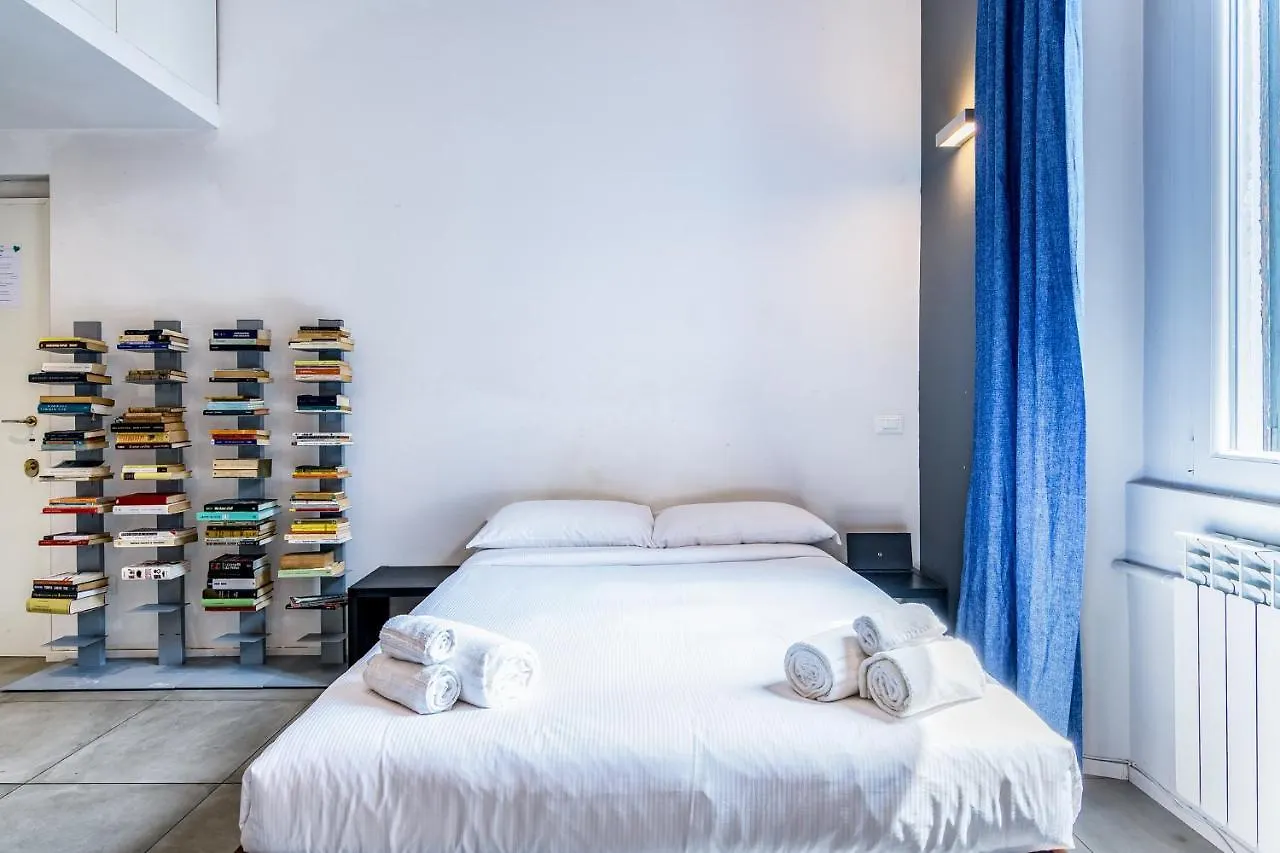 Apartment Studio Stazione Centrale Milan